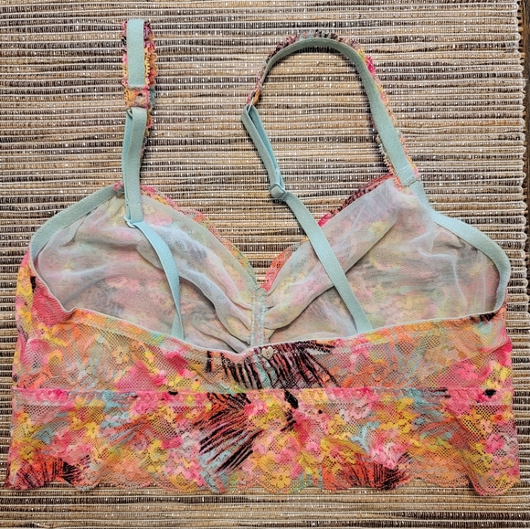 Undie Bundle Victoria Secret Frederick's - Picture 3 of 10